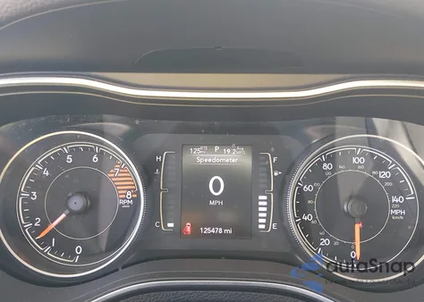 2019 Jeep Cherokee Latitude 4X4 from USA, damaged, VIN 1C4PJMCX2KD208811